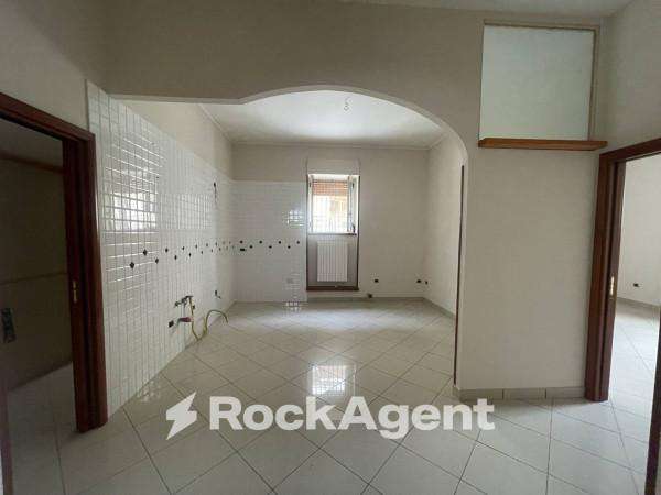 Foto Appartamento in affitto a Angri