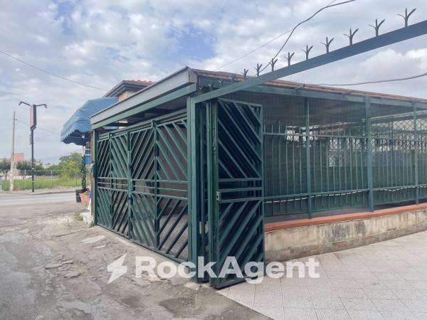 Foto Appartamento in affitto a Angri