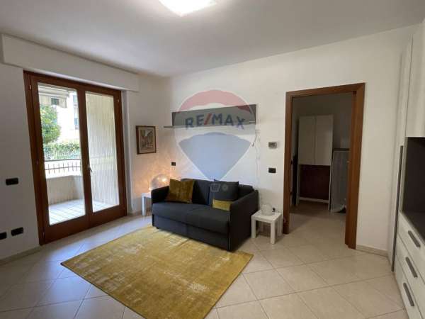 Foto Appartamento in affitto a Arese