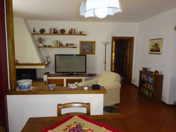 Foto Appartamento in affitto a Arezzo