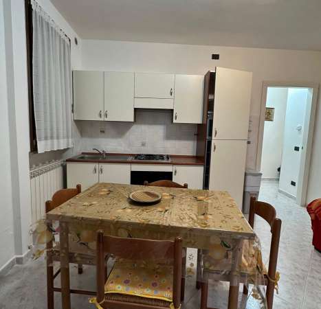 Foto Appartamento in affitto a Arona