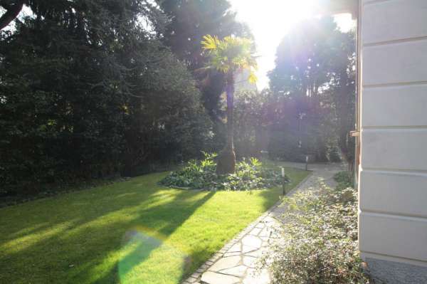 Foto Appartamento in affitto a Arona