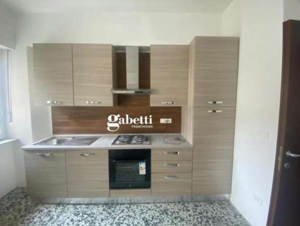 Foto Appartamento in affitto a Asti - 3 locali 70mq