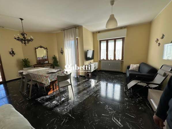 Foto Appartamento in affitto a Asti