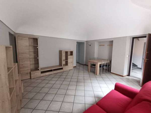Foto Appartamento in affitto a Asti