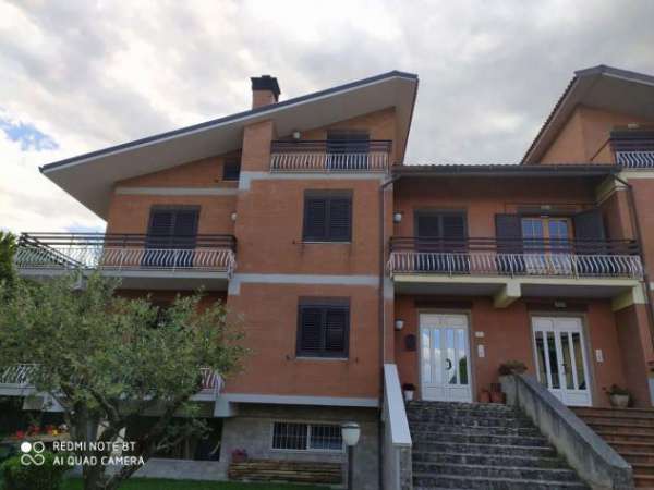 Foto Appartamento in affitto a Avellino - 3 locali 100mq