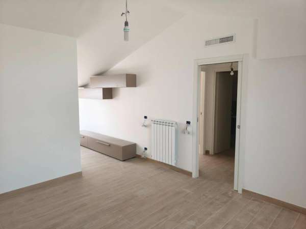 Foto Appartamento in affitto a Avellino
