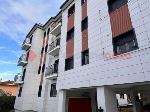 Foto Appartamento in affitto a Avezzano - 85mq