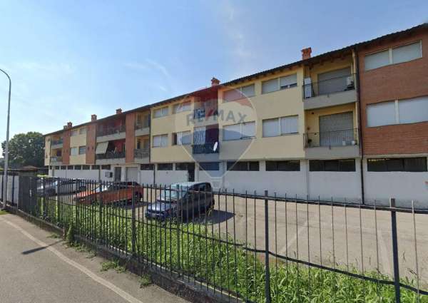 Foto Appartamento in affitto a Azzano San Paolo
