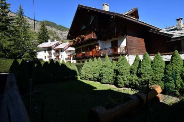 Foto Appartamento in affitto a Bardonecchia - 3 locali 90mq
