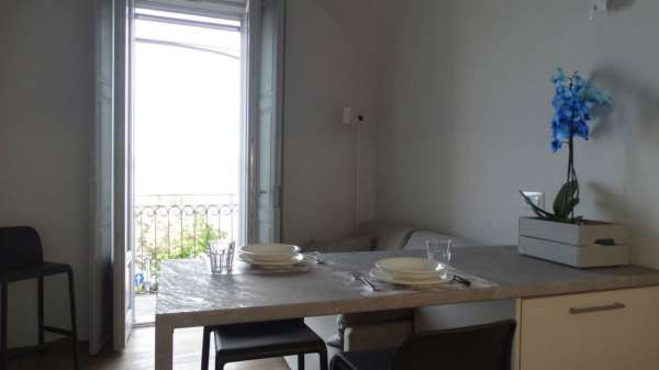 Foto Appartamento in affitto a Belgirate