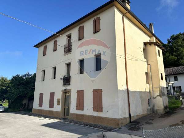 Foto Appartamento in affitto a Belluno