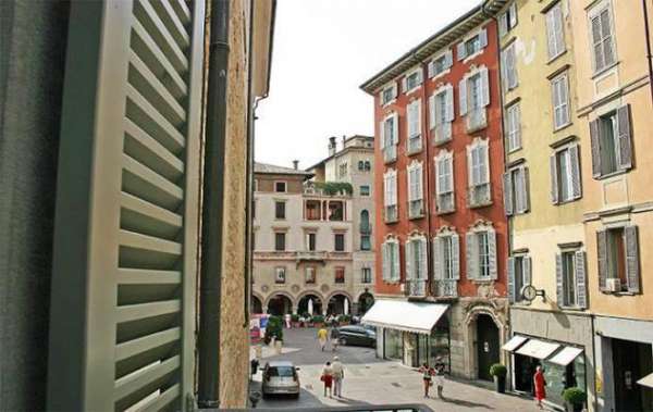 Foto Appartamento in affitto a Bergamo - 3 locali 141mq