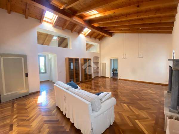 Foto Appartamento in affitto a Bergamo