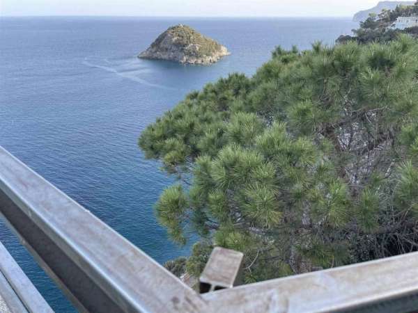 Foto Appartamento in affitto a Bergeggi