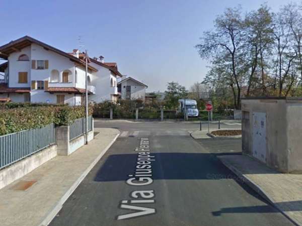 Foto Appartamento in affitto a Biassono