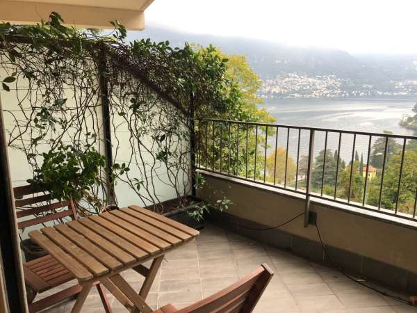 Foto Appartamento in affitto a Blevio
