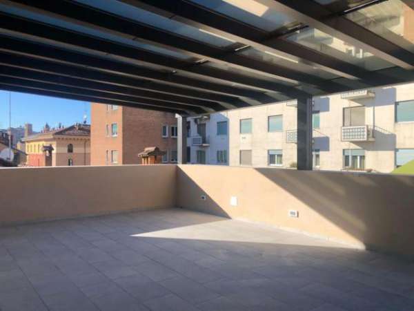 Foto Appartamento in affitto a Bologna - 1 locale 45mq