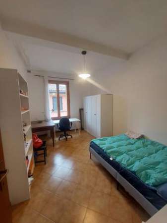 Foto Appartamento in affitto a Bologna - 3 locali 65mq