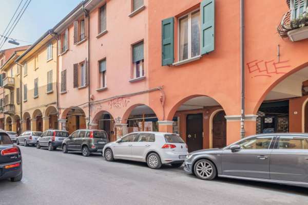 Foto Appartamento in affitto a Bologna