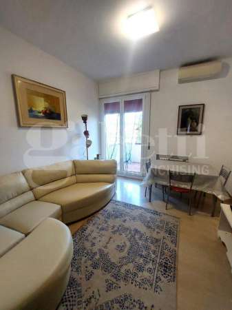 Foto Appartamento in affitto a Bologna