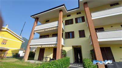 Foto Appartamento in Affitto a Borgofranco d'Ivrea