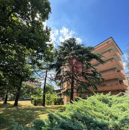 Foto Appartamento in affitto a Brescia