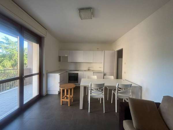 Foto Appartamento in affitto a Brescia