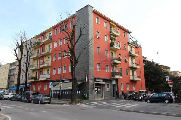 Foto Appartamento in affitto a Brescia