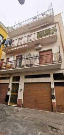 Foto Appartamento in affitto a Bronte