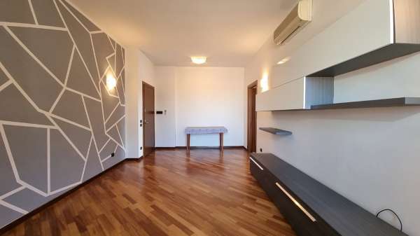 Foto Appartamento in affitto a Brugherio