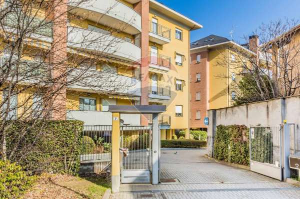 Foto Appartamento in affitto a Busto Arsizio