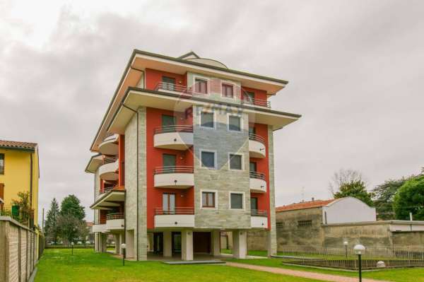 Foto Appartamento in affitto a Busto Arsizio