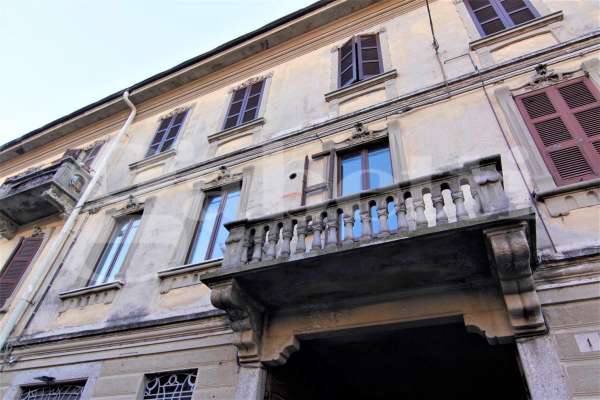 Foto Appartamento in affitto a Busto Arsizio