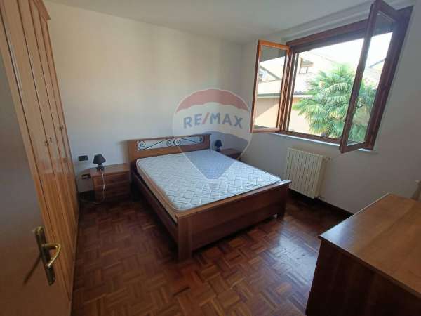 Foto Appartamento in affitto a Busto Arsizio