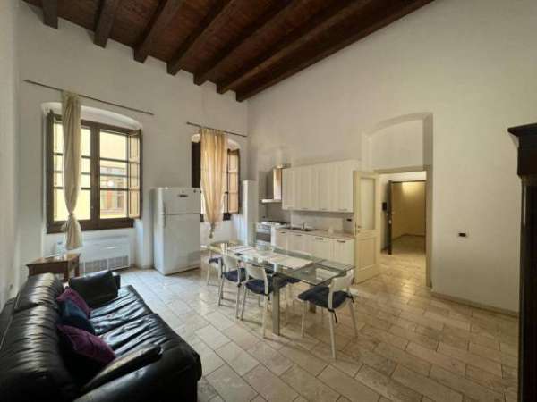Foto Appartamento in affitto a Cagliari - 3 locali 75mq
