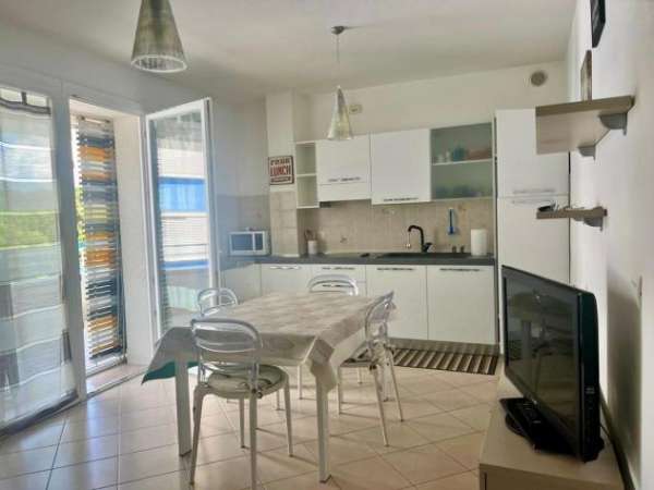 Foto Appartamento in affitto a Calambrone - Pisa 50 mq  Rif: 1152448