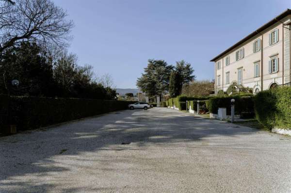 Foto Appartamento in affitto a Calenzano