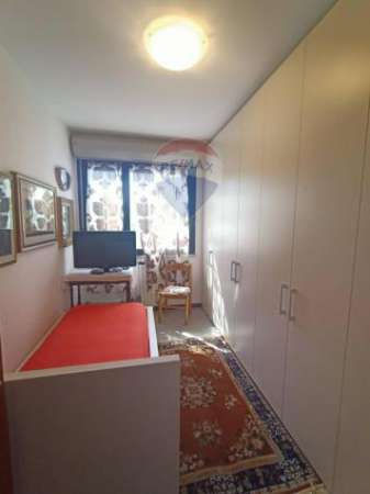 Foto Appartamento in affitto a Casalecchio Di Reno - 1 locale 9mq