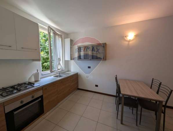Foto Appartamento in affitto a Casatenovo