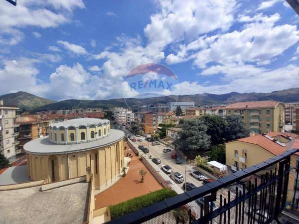 Foto Appartamento in affitto a Caserta