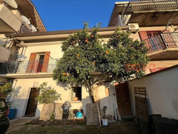 Foto Appartamento in affitto a Cassino