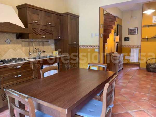 Foto Appartamento in affitto a Castel Di Sangro - 2 locali 50mq