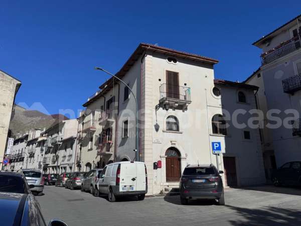 Foto Appartamento in affitto a Castel Di Sangro