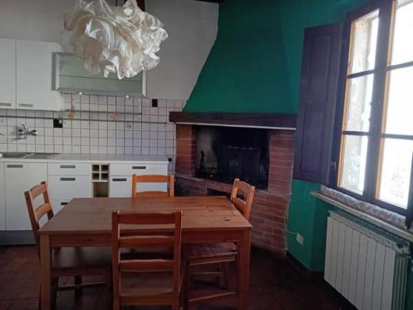 Foto Appartamento in affitto a Castel San Gimignano - Colle di Val d'Elsa 58 mq  Rif: 1331765
