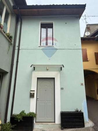 Foto Appartamento in affitto a Castenedolo