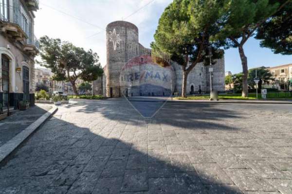 Foto Appartamento in affitto a Catania - 2 locali 60mq