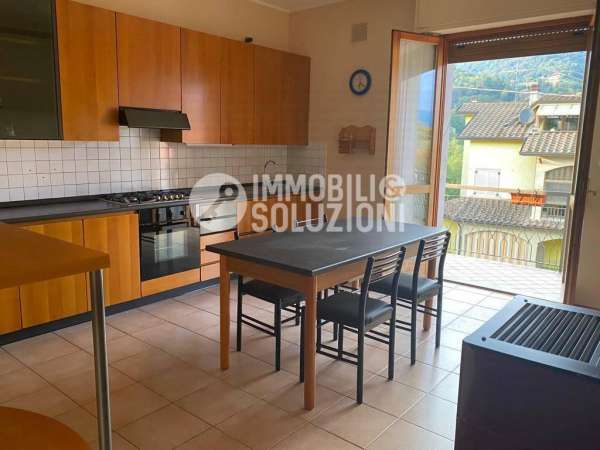 Foto Appartamento in affitto a Cenate Sotto