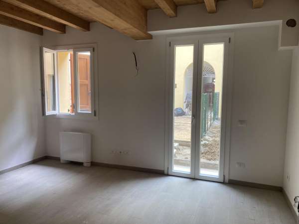 Foto Appartamento in affitto a Cento