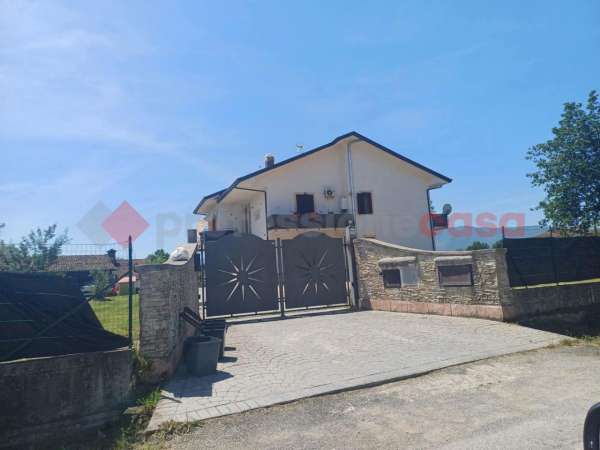 Foto Appartamento in affitto a Ceprano